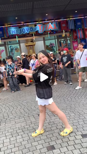 King Power Songkran 2026 x Y2Z (อภิมหาสงกรานต์รางน้ำ)